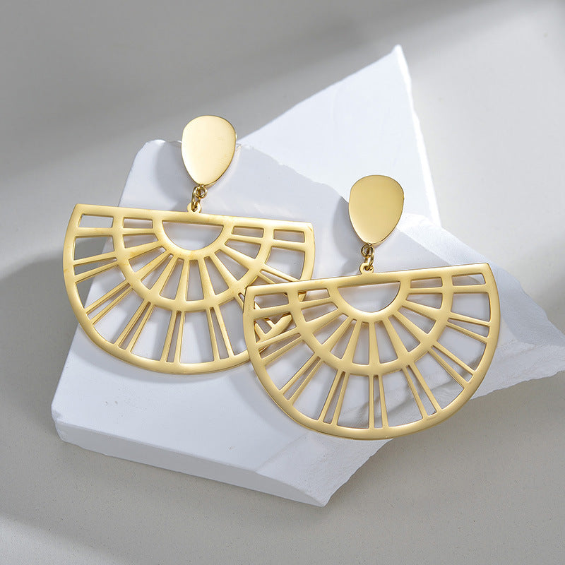 Eye-catching Hollow Eardrops Niche Design Women's